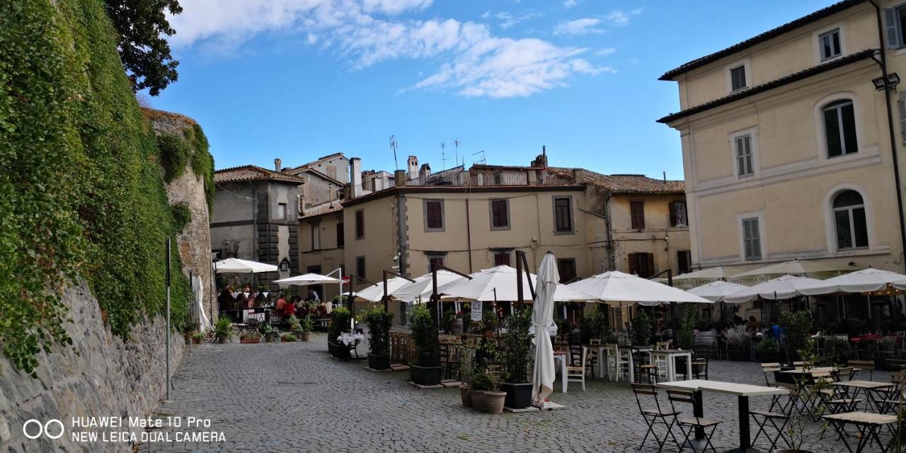 Villa Casa Paolina Nel Centro Di Bracciano Exterior foto